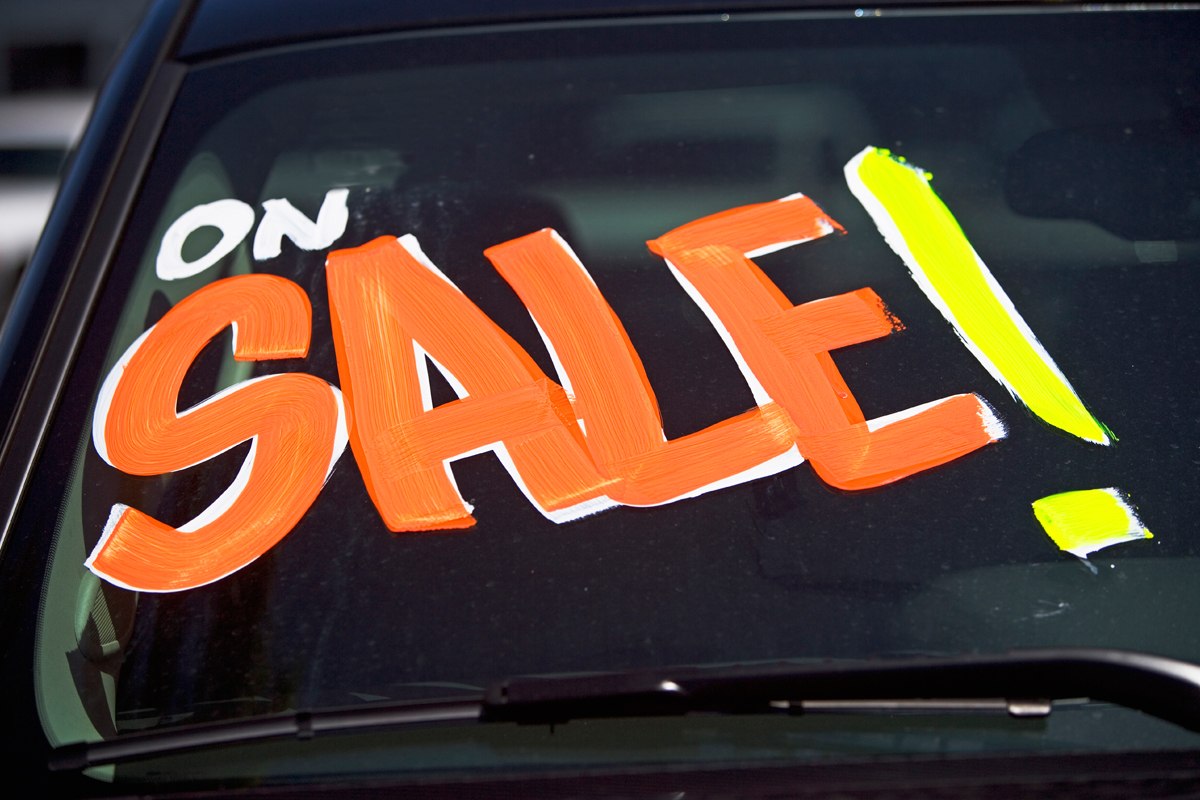 What is the best month to buy a used car