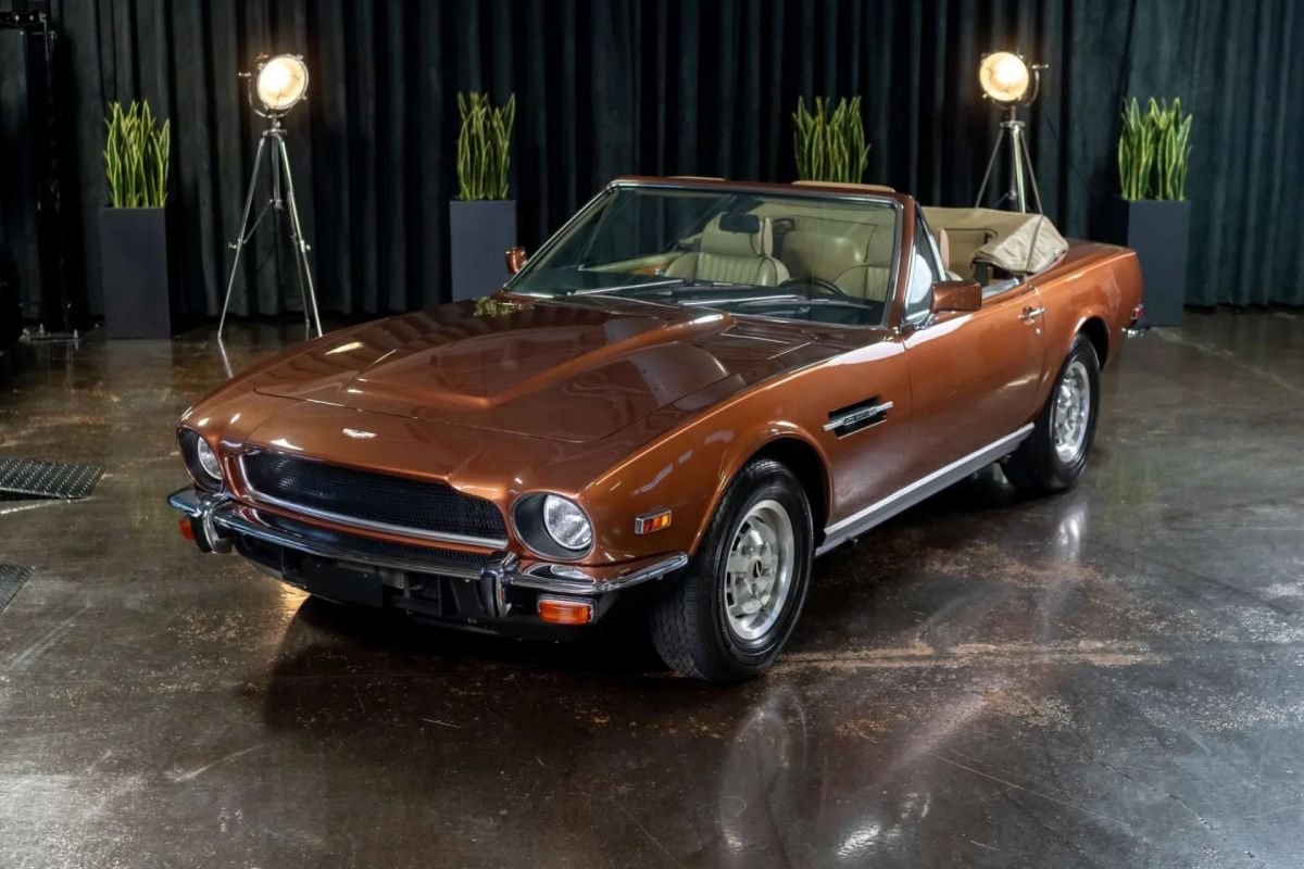 Does garage storage lower classic car insurance rates in Indiana