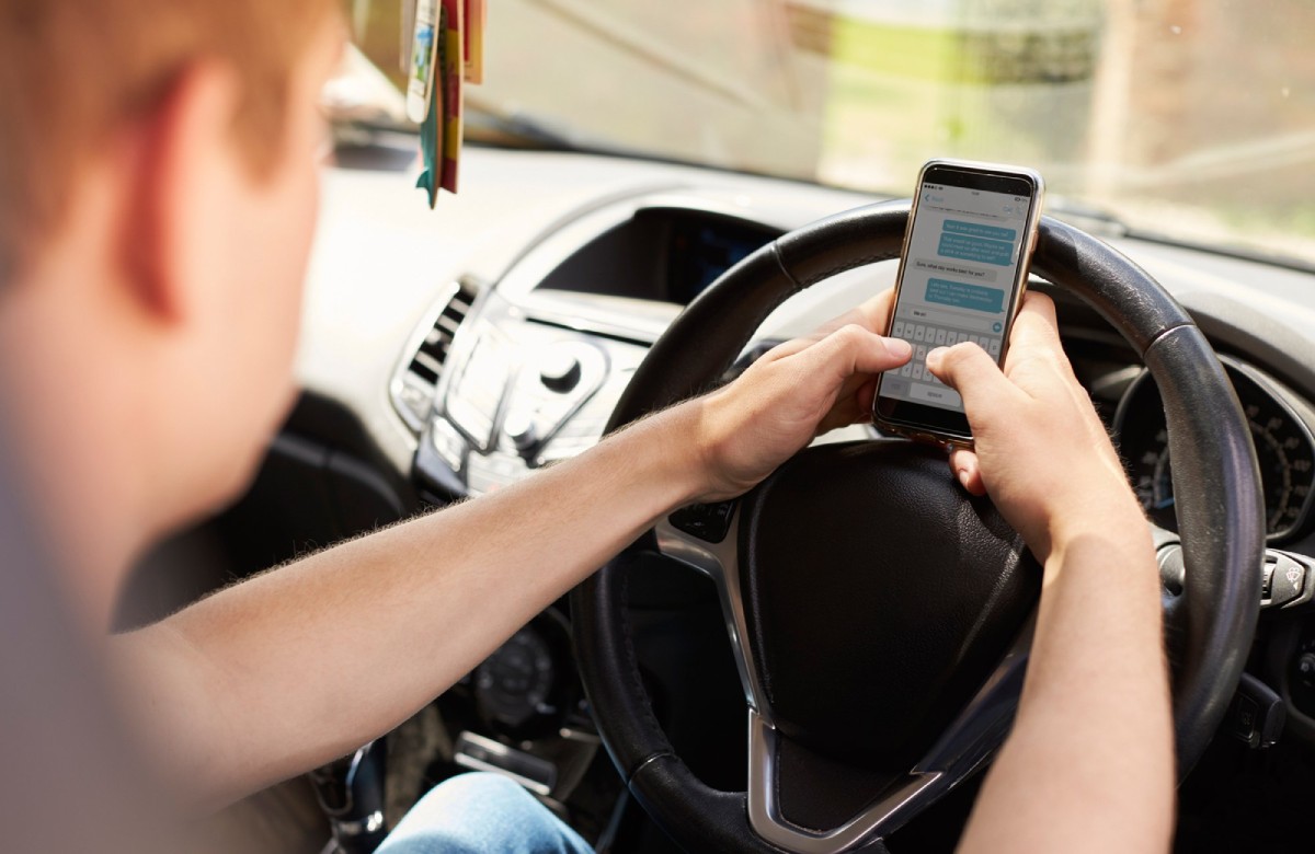 Indiana distracted driving law
