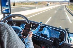 Distracted Driving in Trucking
